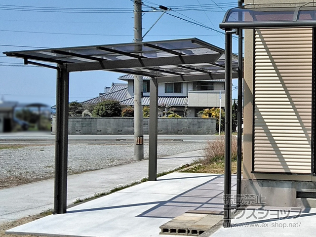 愛媛県伊予市ののカーポート ネスカF (フラットスタイル) 積雪〜20cm対応 施工例