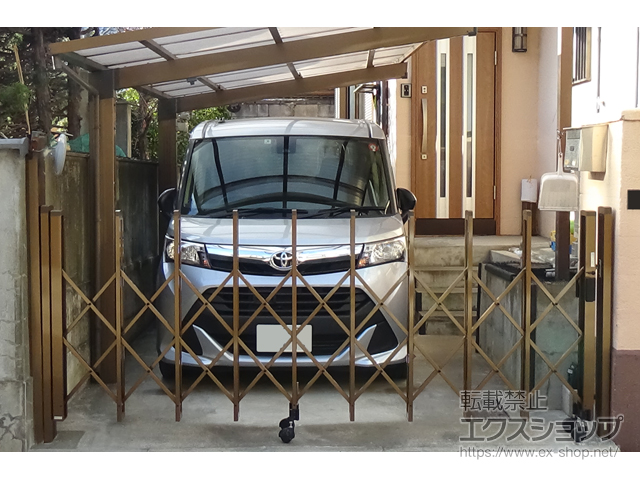 東京都江戸川区ののカーゲート トリップゲートII 1型 シンプル ノンレール 片開き 30S 施工例