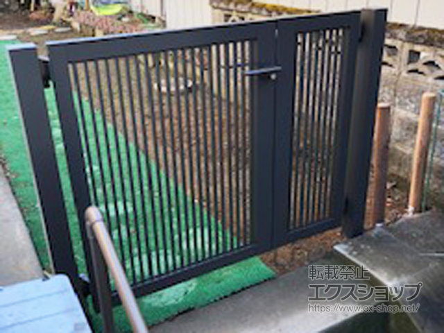 岩手県一関市のの門扉 プレスタ門扉 2型 細たて桟 両開き親子 柱使用 施工例