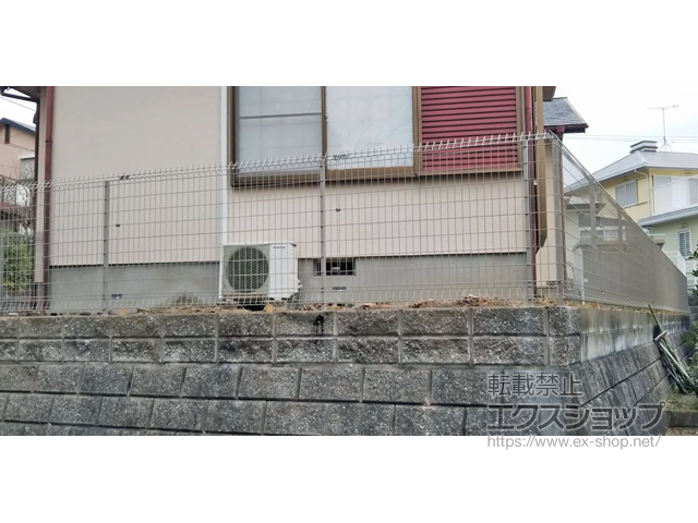 福岡県糟屋郡宇美町ののフェンス・柵 メッシュフェンス G10 自由柱 施工例