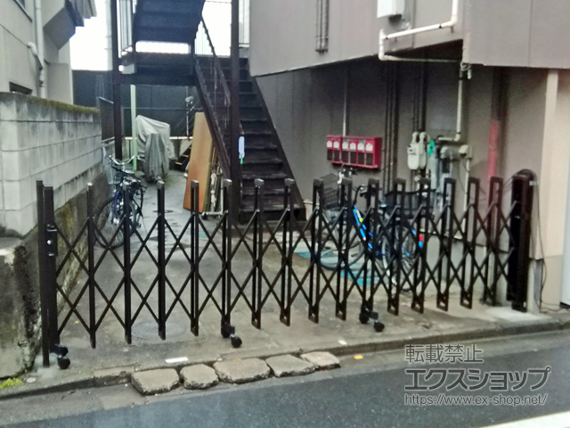 東京都豊島区ののカーゲート トリップゲートII 2型 スタンダード ノンレール 片開き 42S 施工例