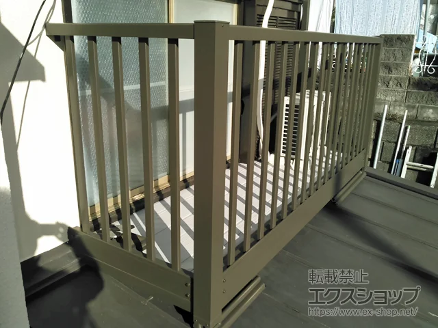 �_�ސ쌧���s��LIXIL ���N�V���i�g�X�e���j�̃o���R�j�[�E�x�����_ �r���[�X�e�[�WH�X�^�C�� �c���i�q �P�� �����u���� �{�H��