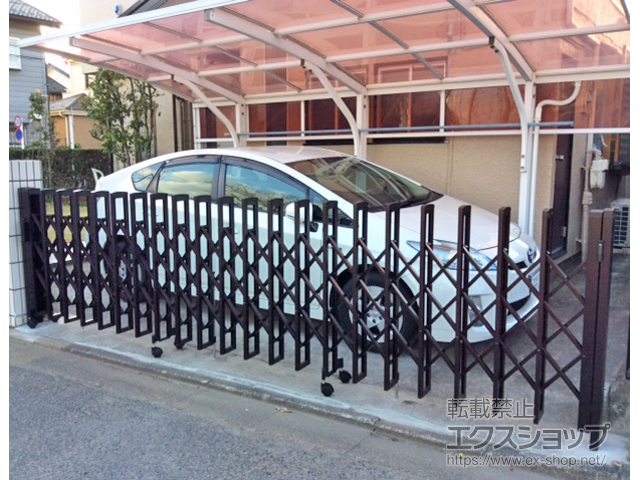 千葉県千葉市ののカーゲート トリップゲートII 3型 ストロング ノンレール 片開き　4712S 施工例