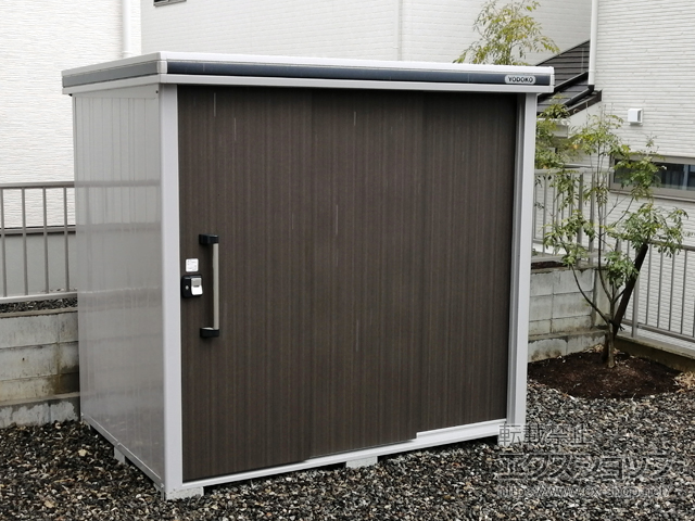 三重県亀山市のの物置・屋外倉庫 エルモ 一般型 2220×1520×2120 LMD-2215-ＤＷ 施工例