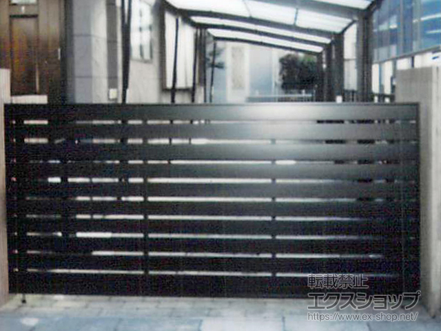 茨城県守谷市ののカーゲート オーバードアS5型 手動式 施工例