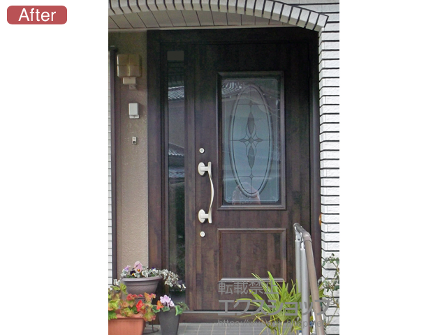 福井県丹生郡越前町のLIXIL リクシル（トステム）の玄関ドア リシェント玄関ドア3 断熱K4仕様 手動 片袖仕様(ランマ無)R C15型 施工例