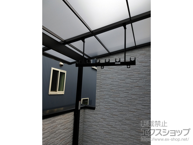 京都府城陽市ののバルコニー・ベランダ屋根 スピーネ F型 屋根タイプ 単体 積雪〜20cm対応 施工例