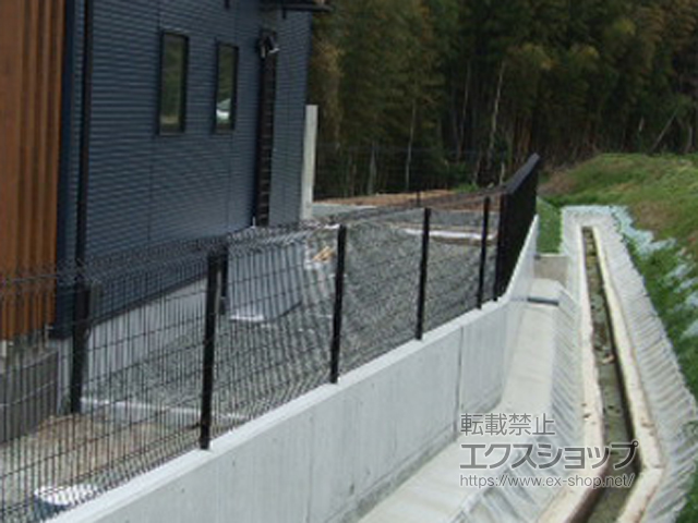 兵庫県姫路市ののフェンス・柵 メッシュフェンス G10 自由柱施工 施工例
