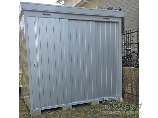 熊本県合志市のの物置・屋外倉庫 ネクスタ 一般型 2210×1790×2020（NXN-40S） NXN-40S-FS 施工例