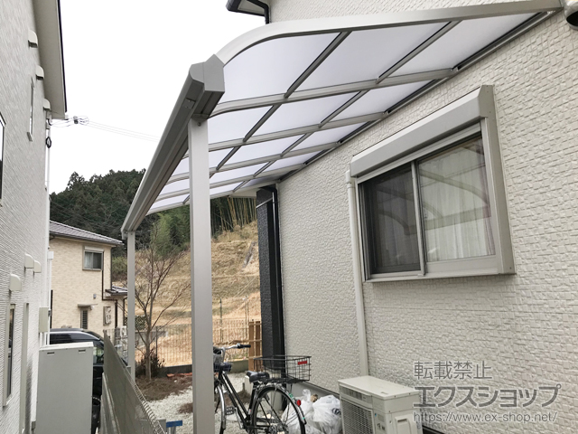 奈良県高市郡高取町ののテラス屋根 ソラリア R型 テラスタイプ 単体 積雪〜20cm対応 施工例