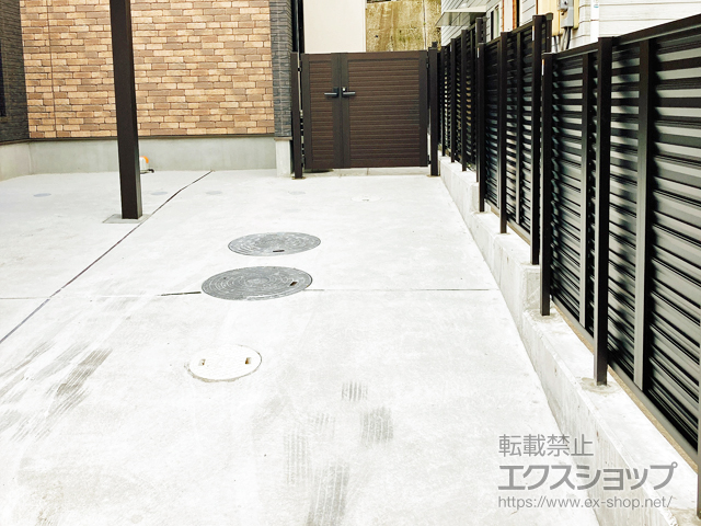 愛媛県宇和島市ののフェンス・柵 シンプレオフェンス13型 ルーバー 自由柱施工 施工例