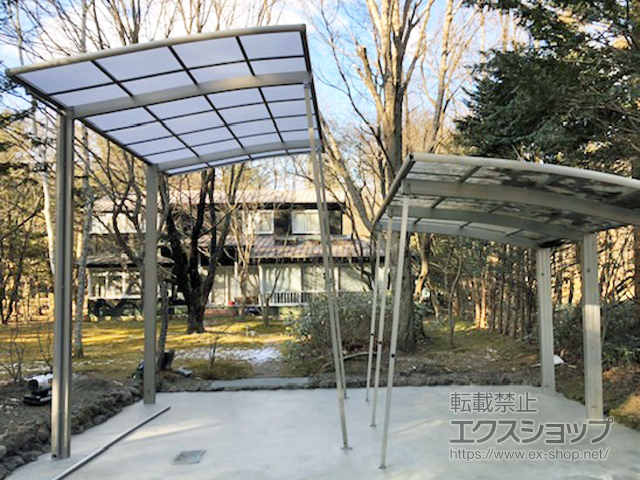 長野県北佐久郡軽井沢町ののカーポート フーゴR (ラウンドスタイル) 積雪〜20cm対応 施工例