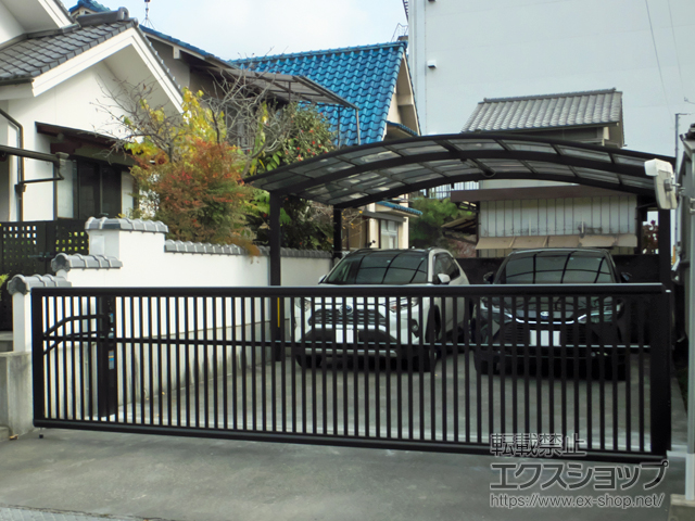 広島県福山市ののカーゲート ルシアスアップゲートワイド 4型 たて太格子 電動 施工例