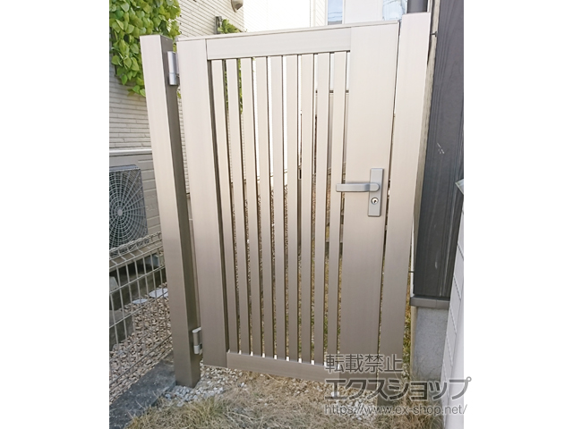 福岡県糟屋郡宇美町のの門扉 開き門扉AB TS1型 片開き　柱使用 施工例