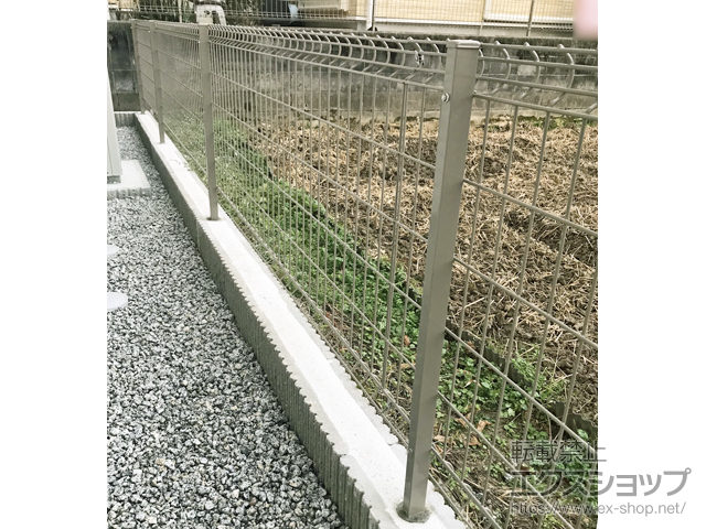 大阪府箕面市ののフェンス・柵 ハイグリッドフェンスUF8型 フリーポールタイプ 施工例