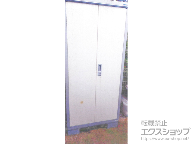 神奈川県川崎市のの物置・屋外倉庫 BJX-095E-FW アイビーストッカー 900×515×1903（BJX-095E） 施工例