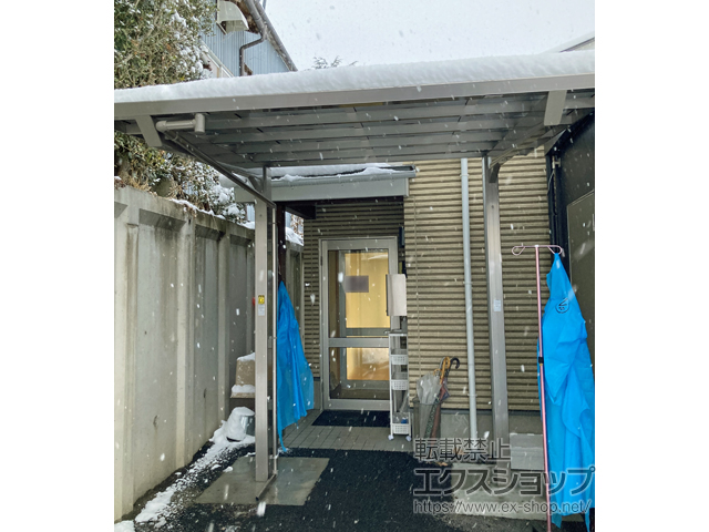 長野県上高井郡小布施町ののサイクルポート・駐輪場 スマートポートミニHG 片型支持タイプ 積雪〜50cm対応 施工例