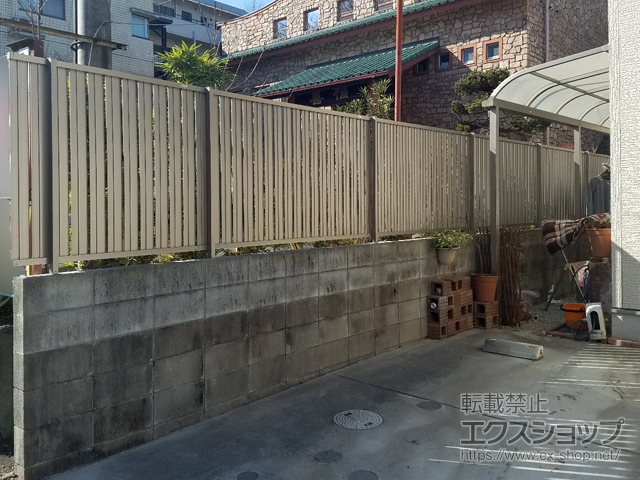 東京都多摩市ののフェンス・柵 フェンスAB TS2型 縦スリット2 フリーポールタイプ 施工例