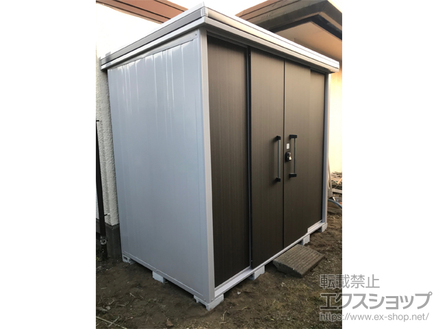 千葉県袖ケ浦市のの物置・屋外倉庫 エルモ 一般型 2570×1520×2360（LMD-2515H） LMD-2515H-DW 施工例