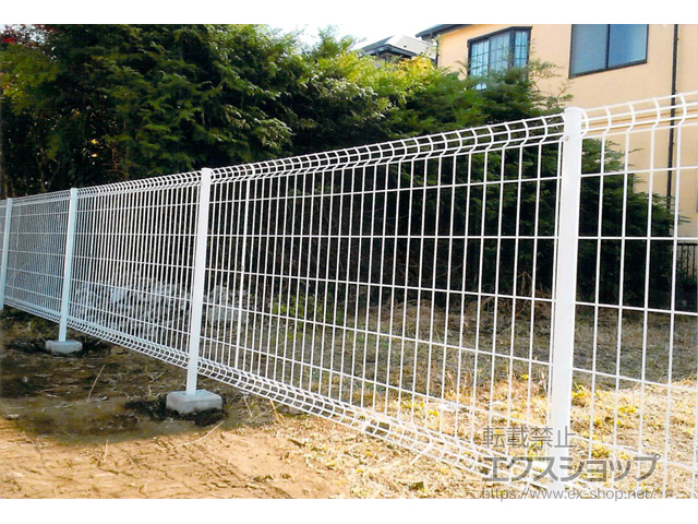 神奈川県海老名市ののフェンス・柵 イーネットフェンス 3F型 自由柱施工 施工例