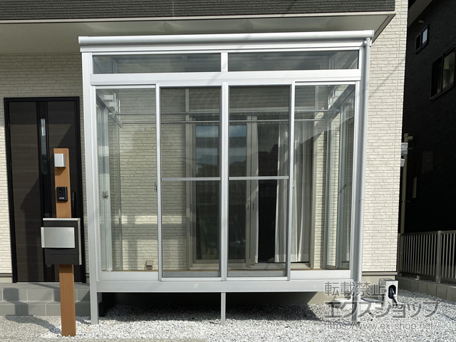 福岡県京都郡苅田町ののテラス囲い・サンルーム サニージュ F型 床納まり ランマ付 積雪〜20cm対応 施工例