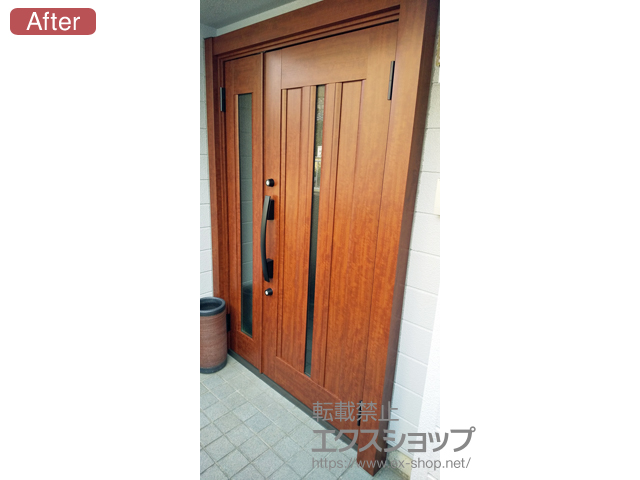 神奈川県横浜市のLIXIL リクシル（トステム）の玄関ドア リシェント玄関ドア3 アルミ仕様 手動 親子仕様(ランマ無)R C12N型 施工例