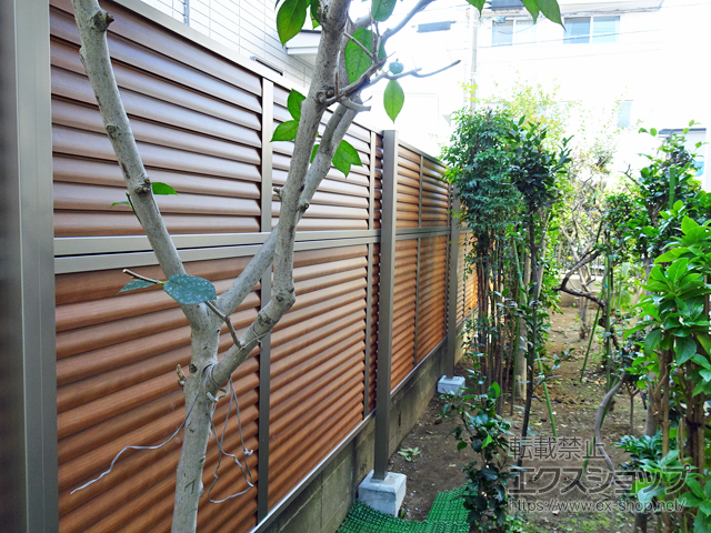 神奈川県川崎市ののフェンス・柵 シャトレナ M3型 2段フリー支柱 施工例