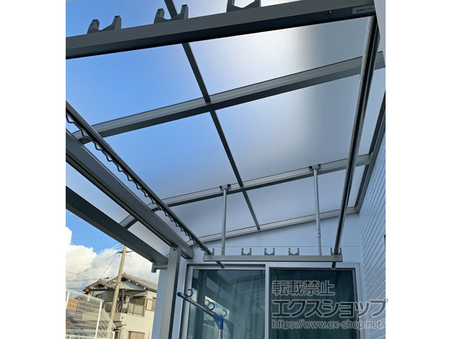 大阪府堺市ののバルコニー・ベランダ屋根 プレシオステラスII R型 屋根タイプ 単体 積雪〜20cm対応 施工例