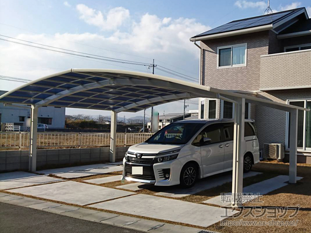 岡山県岡山市ののカーポート レイナトリプルポートグラン　積雪〜20cm対応 施工例