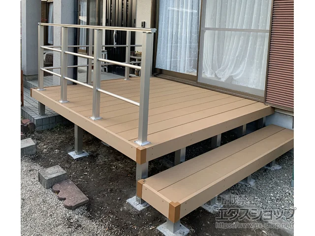 大分県大分市のYKKAPのウッドデッキ リウッドデッキ 200 施工例