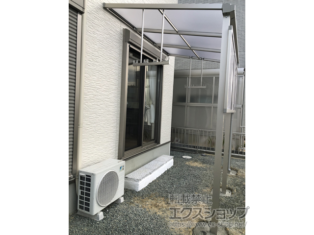 三重県四日市市ののテラス屋根 ソラリア F型 テラスタイプ 単体 積雪〜20cm対応 施工例
