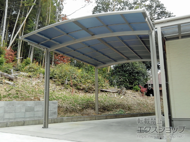 広島県東広島市ののカーポート ネスカR (ラウンドスタイル) ワイド 積雪〜20cm対応 施工例