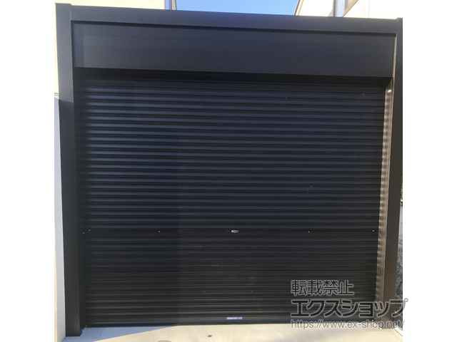 兵庫県宝塚市ののガレージシャッター シングルシャッターS型 Fタイプ 手動式 施工例