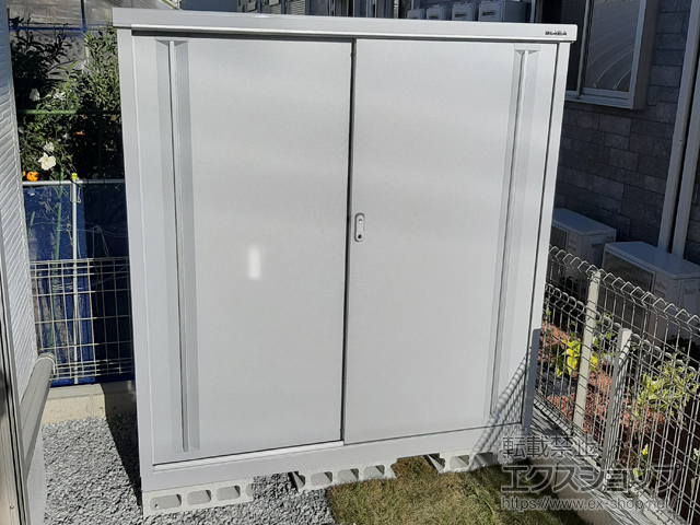 千葉県松戸市のの物置・屋外倉庫 シンプリー 一般型 1520×755×1603 MJX-157D-FS 施工例