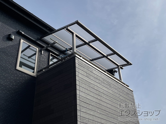 大分県中津市ののバルコニー・ベランダ屋根 スピーネ F型 屋根タイプ 単体 積雪〜20cm対応 施工例