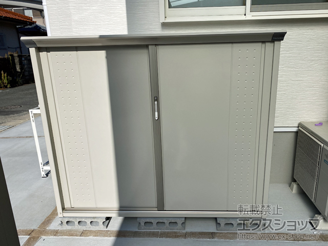 山口県山陽小野田市のの物置・屋外倉庫 グランプレステージジャンプ 1695×750×1400 GP-177C-T-MW 施工例