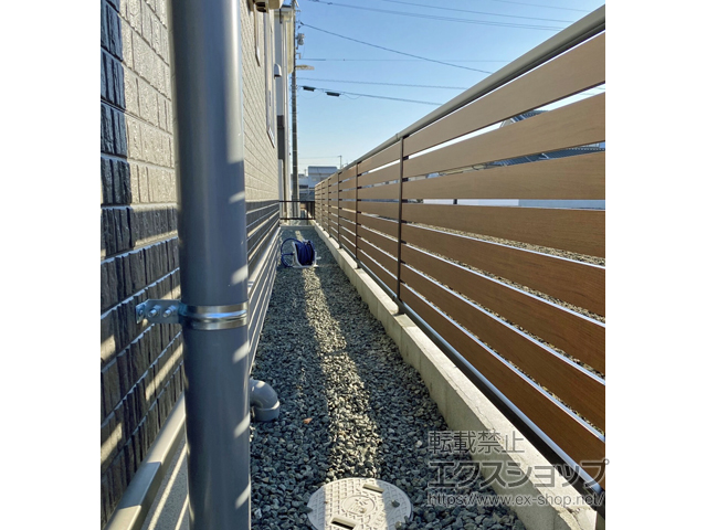 広島県福山市ののフェンス・柵 モクアルフェンス 横板タイプ・自由柱施工 施工例