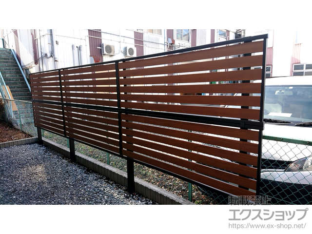神奈川県大和市ののフェンス・柵 モクアルフェンス 横板タイプ 2段支柱 自立建て用 施工例