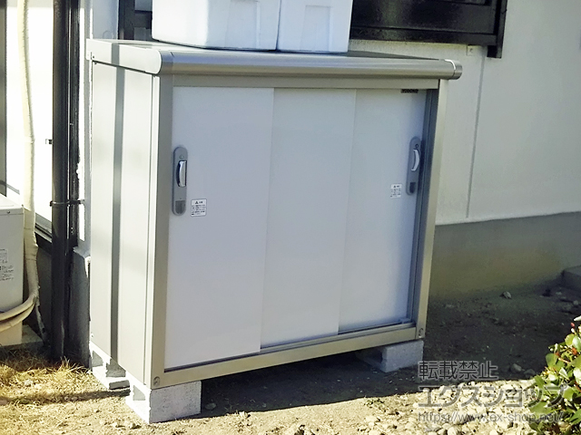 愛知県尾張旭市のの物置・屋外倉庫 エスモ 一般型 1200×520×1101（ESE-1205Y） ESE-1205Y-PW 施工例