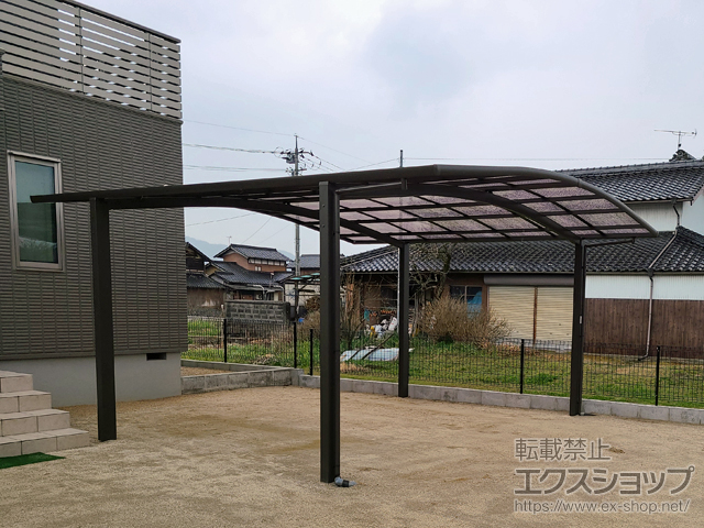 広島県三原市ののカーポート ネスカR (ラウンドスタイル) ワイド 積雪〜20cm対応 施工例