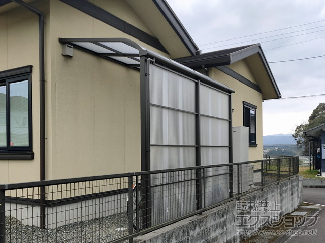 鹿児島県薩摩郡さつま町ののストックヤード スピーネストックヤードR型 波板タイプ スクリーン仕様 積雪~20cm対応 施工例