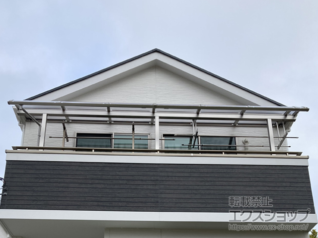 神奈川県川崎市ののバルコニー・ベランダ屋根 プレシオステラスII R型 屋根タイプ 連棟 積雪〜20cm対応 施工例