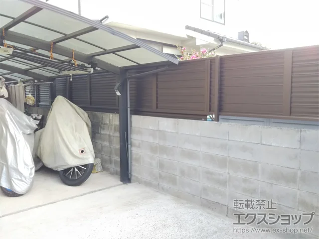 岡山県玉野市のValue Selectのフェンス・柵・塀 ミエーネフェンス 目隠しルーバータイプ　自由柱施工 施工例