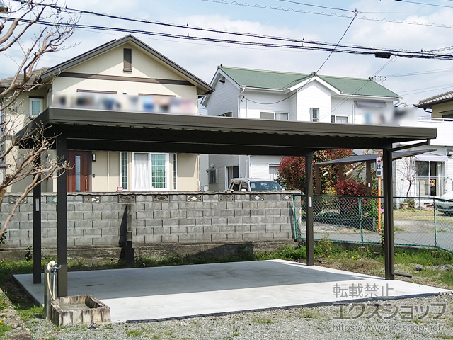 静岡県富士宮市のLIXIL リクシル（トステム）のカーポート テリオスポートIII 900 2台用 角柱4本柱 積雪〜30cm対応 施工例