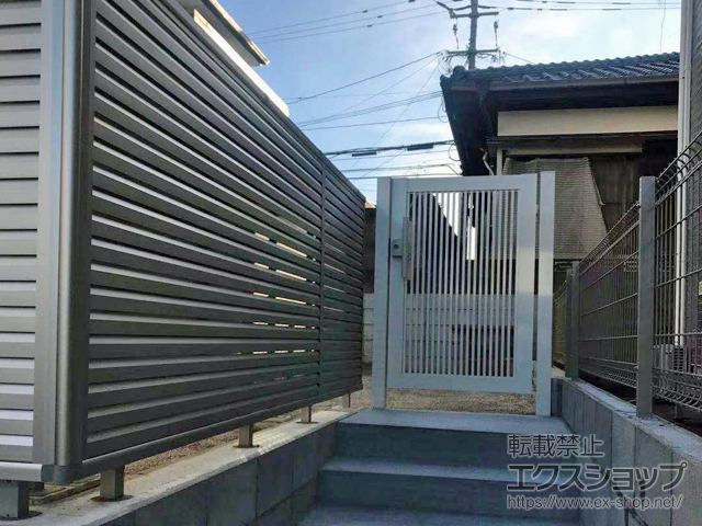 福岡県福岡市のの門扉 シンプレオ門扉2型 縦格子 片開き 門柱使用 施工例