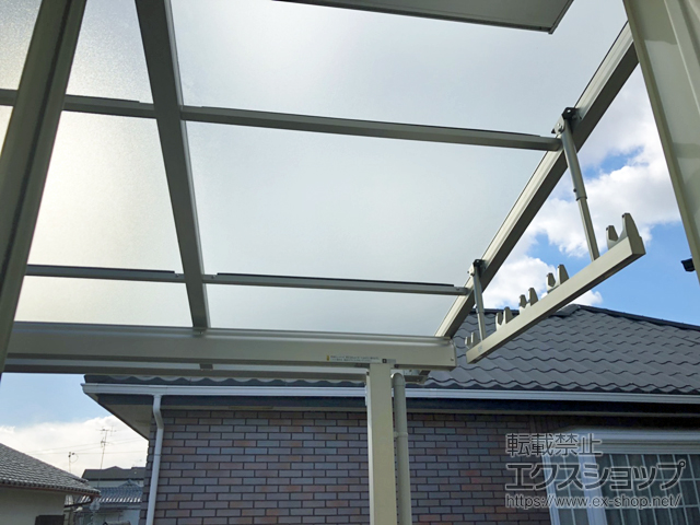兵庫県伊丹市ののバルコニー・ベランダ屋根 ソラリア F型 屋根タイプ 単体 積雪〜20cm対応 施工例