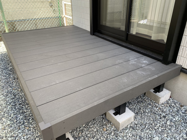 静岡県裾野市ののウッドデッキ リウッドデッキ 200 施工例