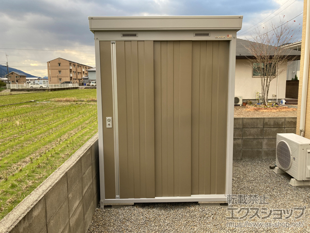 徳島県三好郡東みよし町のの物置・屋外倉庫 ネクスタ 一般型 1530×1790×2075（NXN-28CS） NXN-28CS-MB 施工例