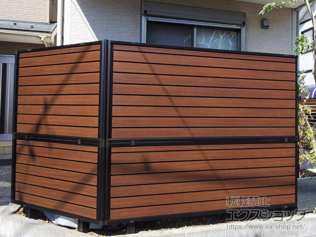 神奈川県相模原市ののフェンス・柵 モクアルフェンス 目隠しタイプ 2段支柱 自立建て用 施工例