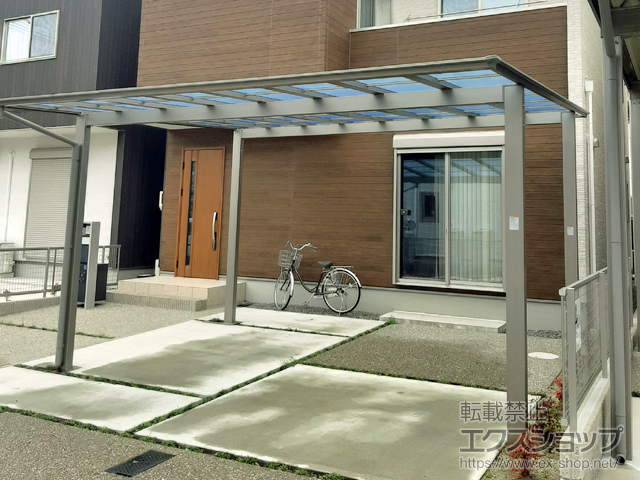 愛知県犬山市ののカーポート ネスカF (フラットスタイル) ワイド 積雪〜20cm対応 施工例